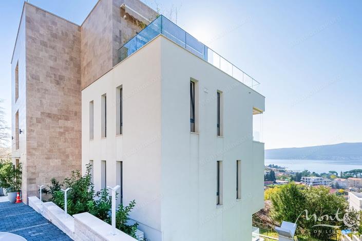 Image No.29-2 Bed Apartment for sale