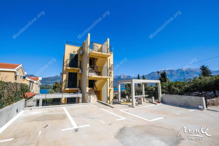 Image No.2-Penthouse de 3 chambres à vendre à Tivat