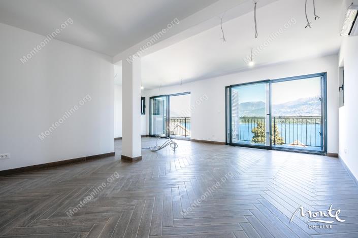 Image No.4-Penthouse de 3 chambres à vendre à Tivat