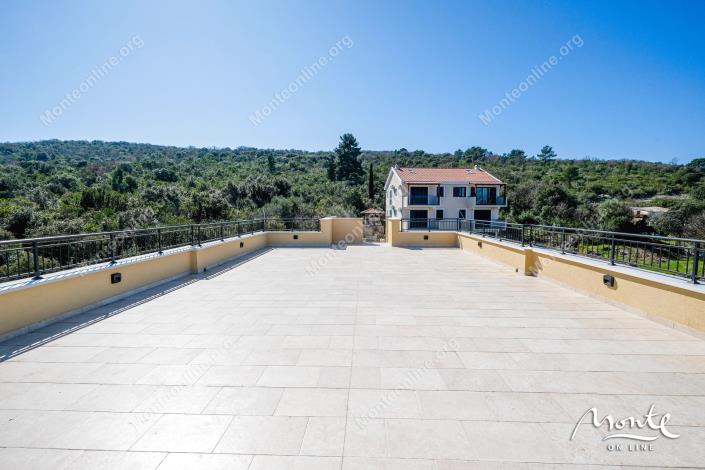 Image No.25-Penthouse de 3 chambres à vendre à Tivat