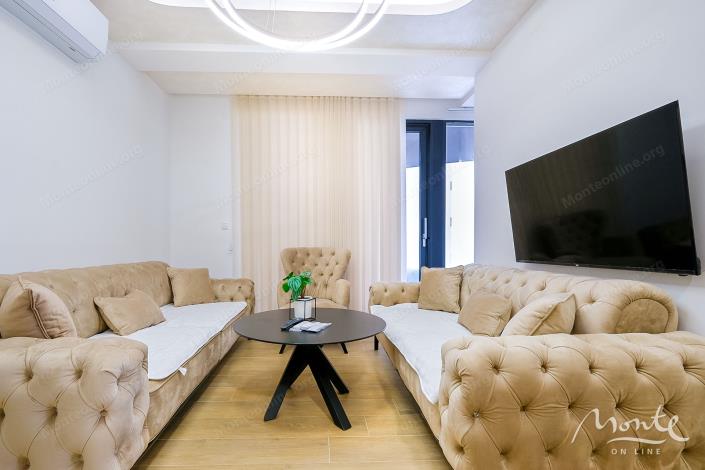 Image No.12-Studio for sale