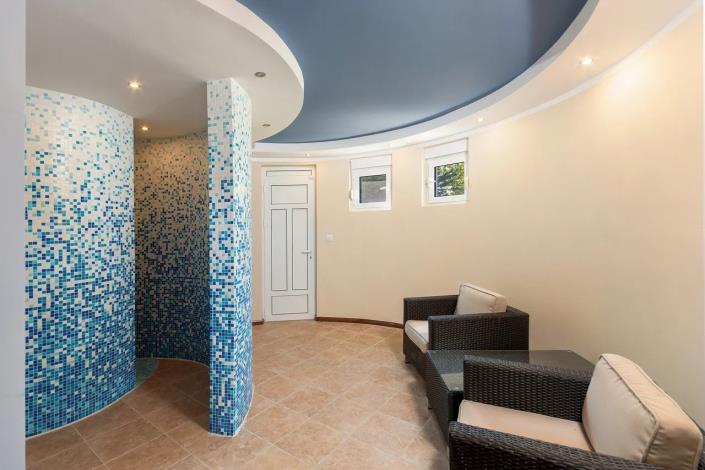 Image No.3-5 Bed Villa for sale