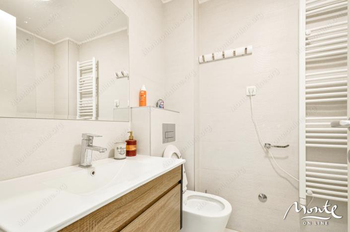 Image No.6-2 Bed Flat for sale