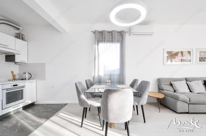 Image No.13-2 Bed Flat for sale