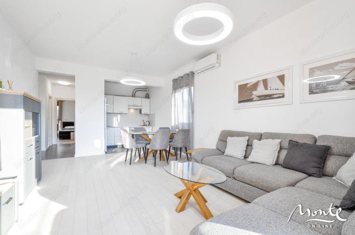 Image No.16-2 Bed Flat for sale