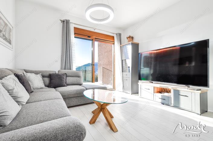 Image No.18-2 Bed Flat for sale