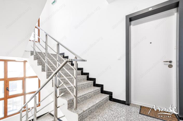 Image No.19-2 Bed Flat for sale