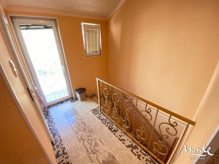 Image No.13-3 Bed House for sale