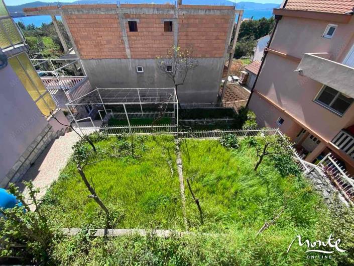 Image No.19-3 Bed House for sale