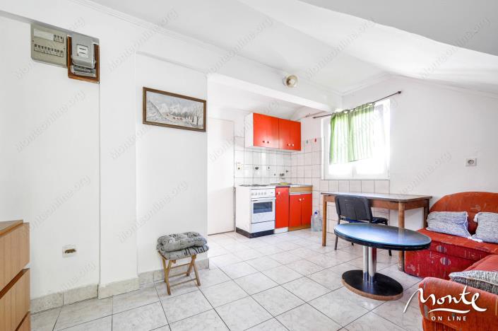 Image No.2-4 Bed House for sale