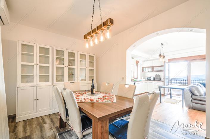 Image No.13-3 Bed House for sale