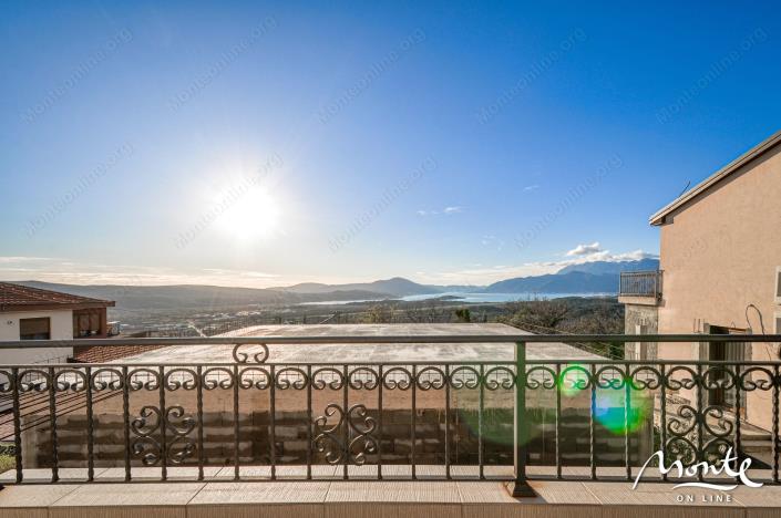 Image No.17-3 Bed House for sale