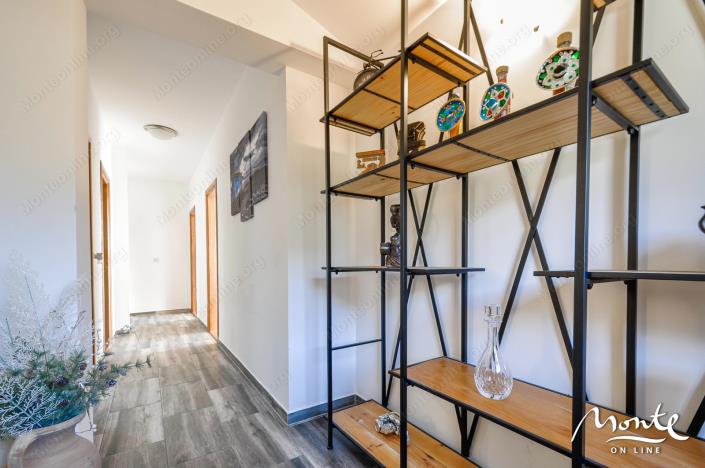 Image No.20-3 Bed House for sale