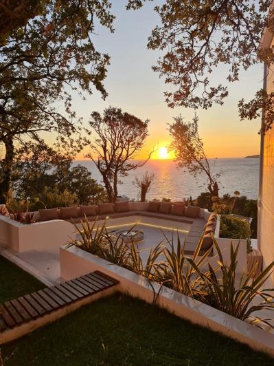 Image No.12-5 Bed Villa for sale