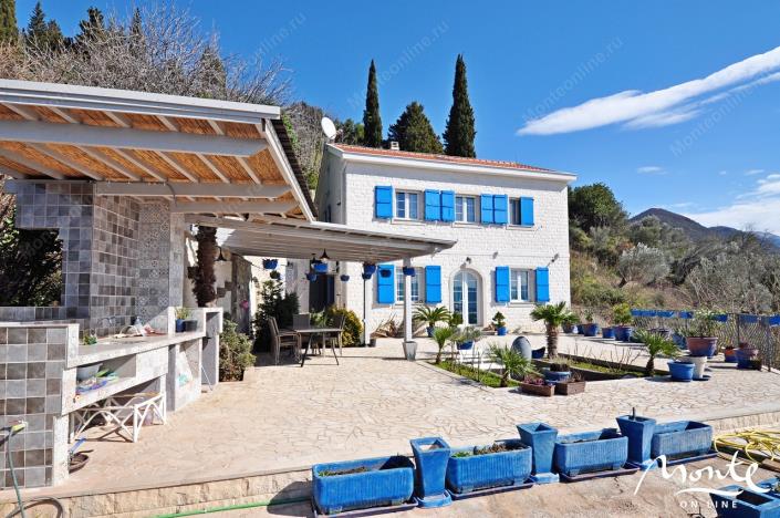 Image No.3-4 Bed Villa for sale