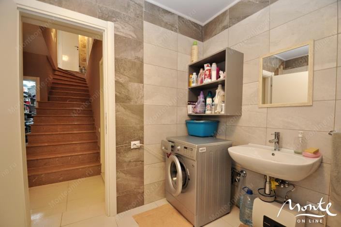 Image No.31-4 Bed Villa for sale