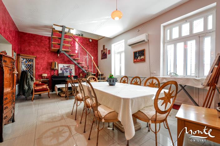 Image No.4-4 Bed Mansion for sale