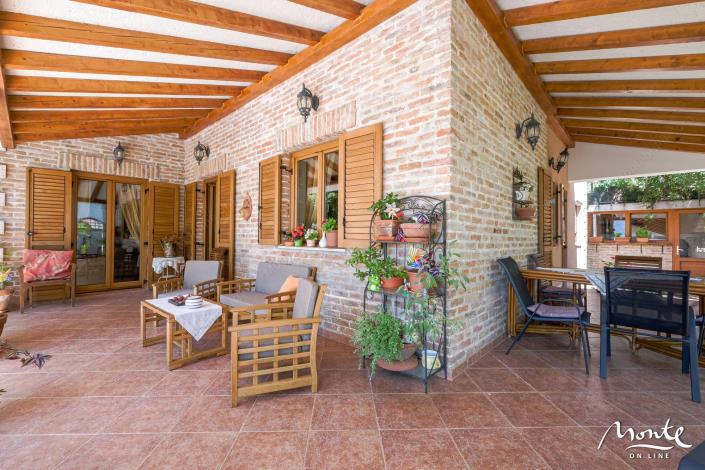 Image No.10-4 Bed Villa for sale