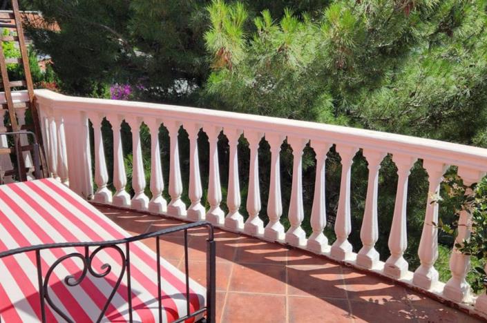 Image No.13-4 Bed House for sale