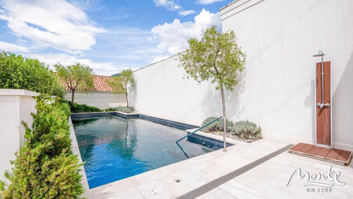 Image No.30-2 Bed Apartment for sale