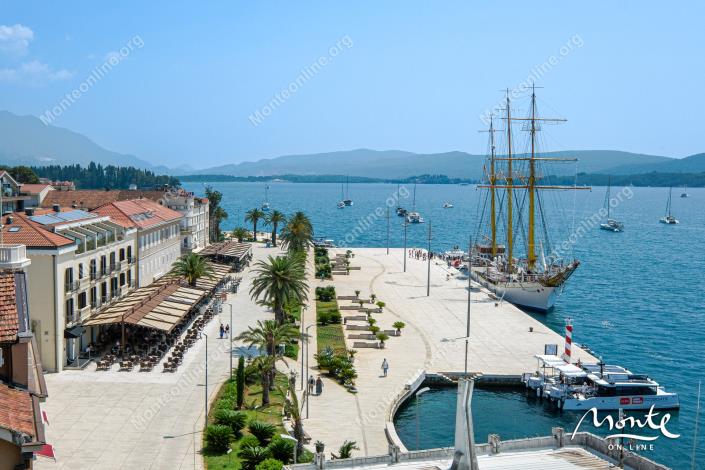 Image No.44-2 Bed Apartment for sale