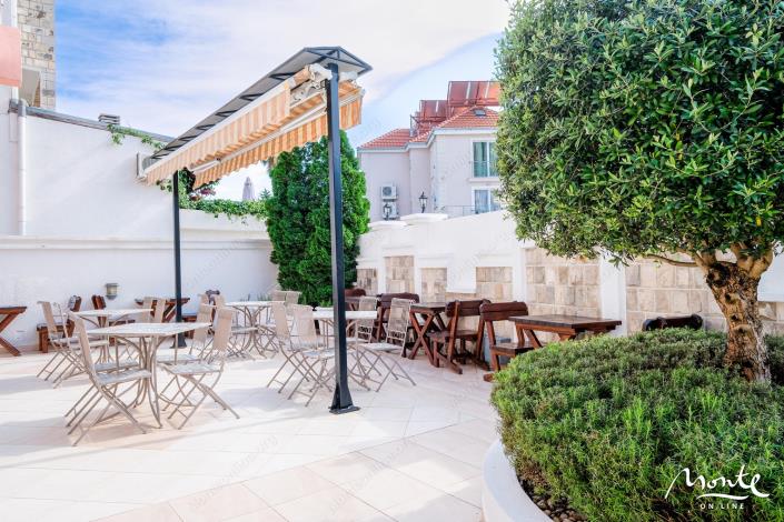 Image No.18-33 Bed Hotel for sale