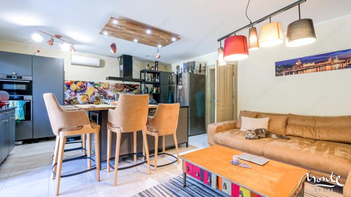 Image No.5-4 Bed Townhouse for sale