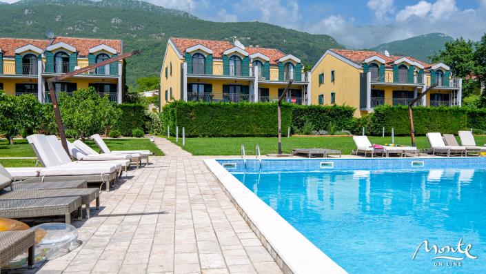 Image No.3-4 Bed Townhouse for sale