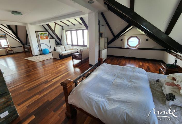 Image No.8-6 Bed Villa for sale