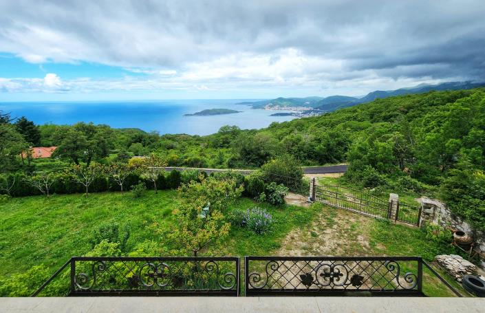 Image No.19-6 Bed Villa for sale