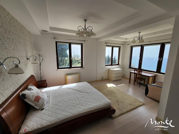 Image No.42-6 Bed Villa for sale