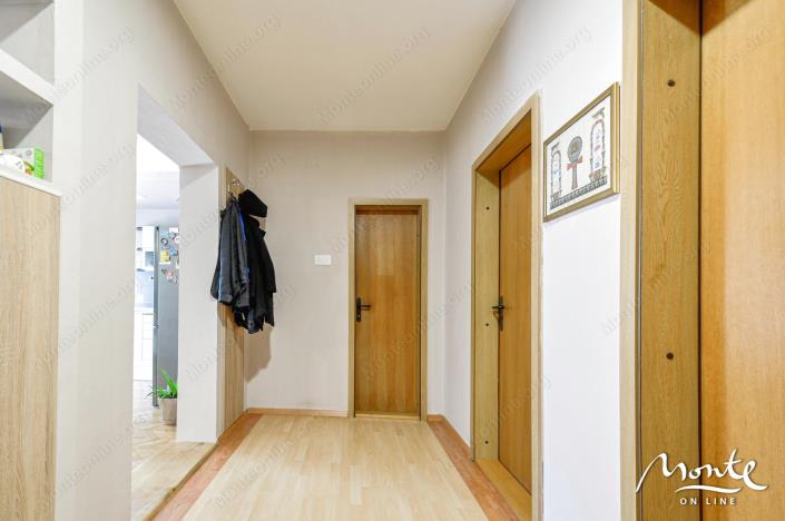 Image No.11-11 Bed House for sale