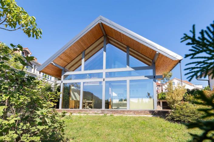 Image No.6-3 Bed House for sale