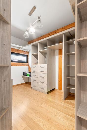 Image No.16-3 Bed House for sale