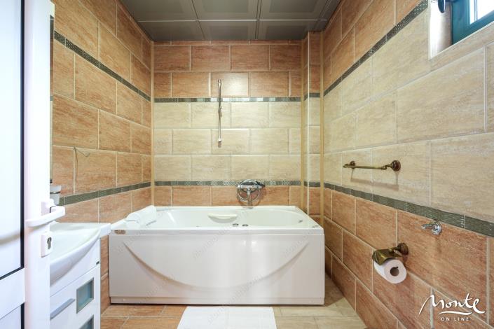 Image No.21-7 Bed Villa for sale