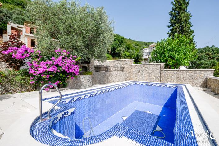 Image No.44-7 Bed Villa for sale