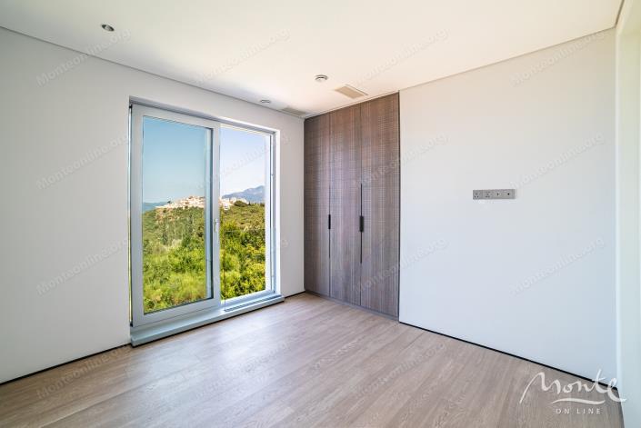 Image No.29-4 Bed Villa for sale