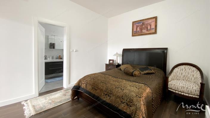 Image No.13-4 Bed Villa for sale