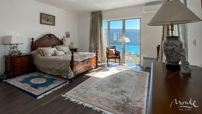 Image No.18-4 Bed Villa for sale