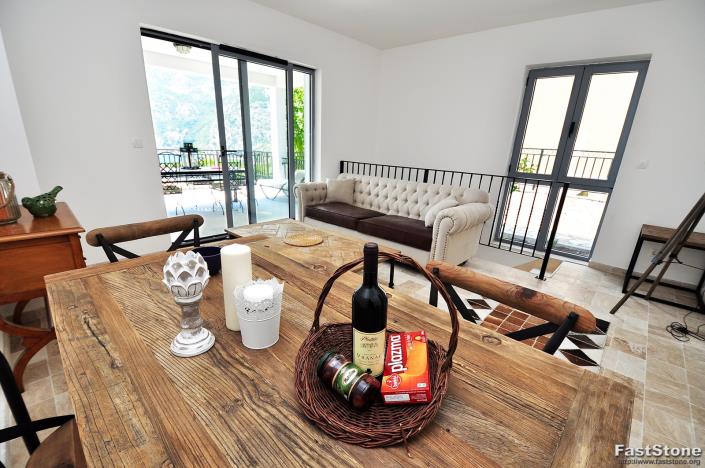 Image No.5-3 Bed Duplex for sale