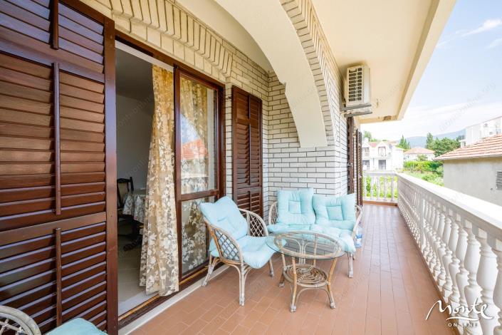 Image No.23-5 Bed House for sale