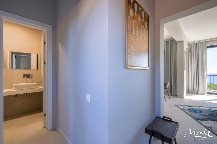 Image No.6-4 Bed Townhouse for sale