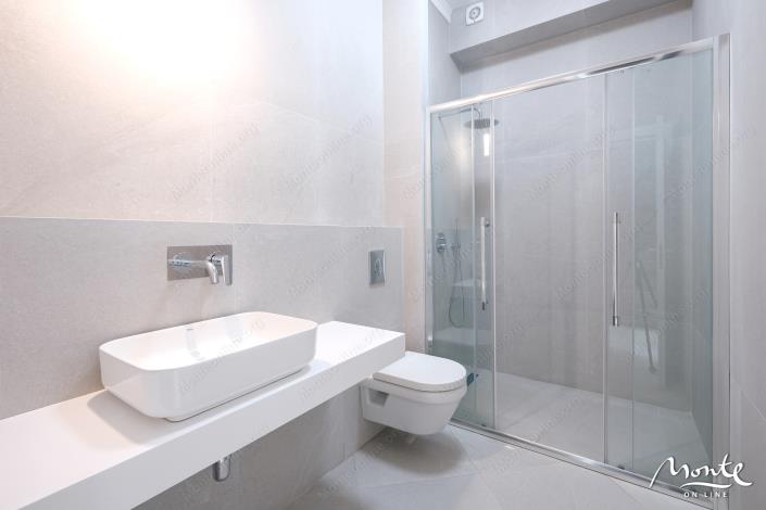 Image No.22-4 Bed Townhouse for sale