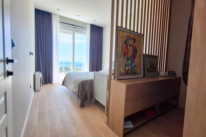 Image No.14-4 Bed Villa for sale