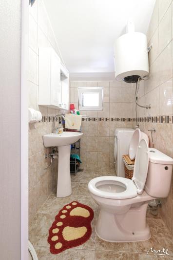 Image No.19-Appartement de 2 chambres à vendre à Kotor