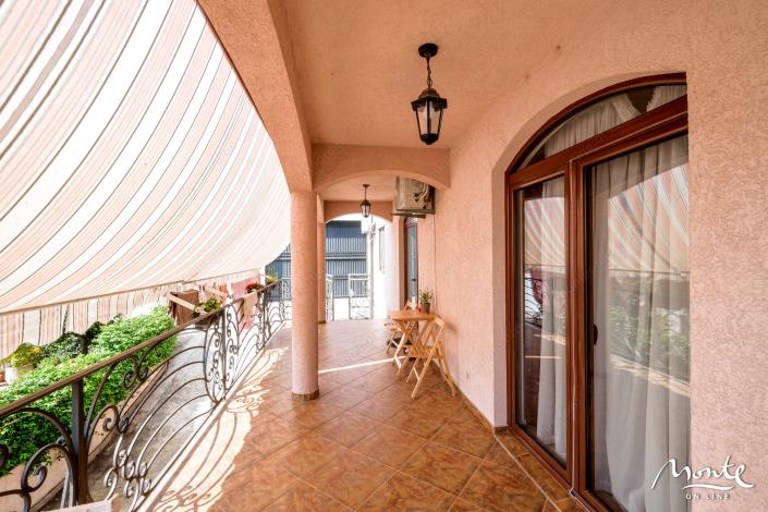 Image No.7-4 Bed House for sale