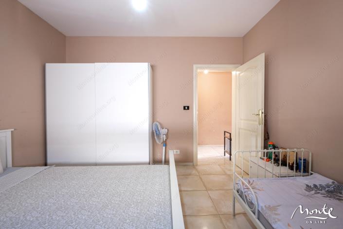 Image No.29-4 Bed House for sale