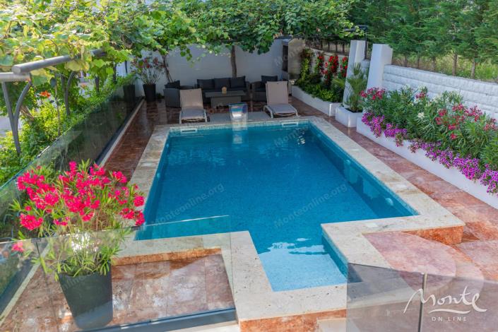 Image No.7-6 Bed Villa for sale