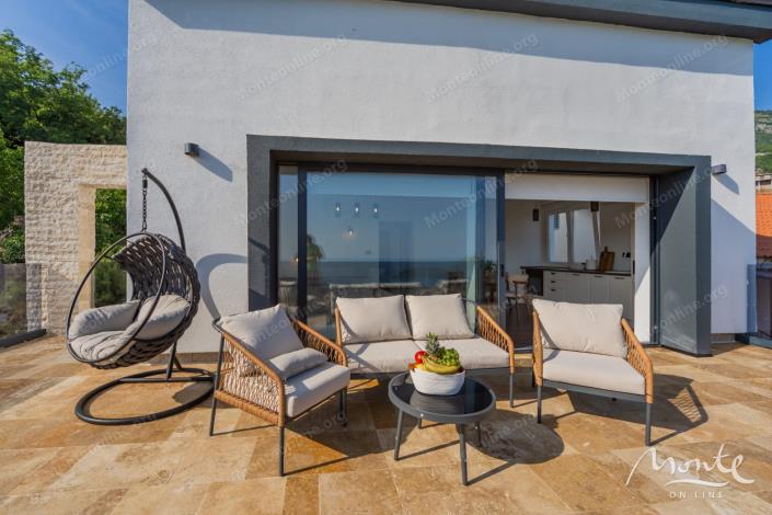 Image No.26-6 Bed Villa for sale