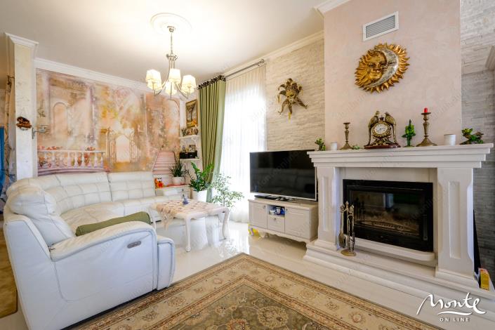 Image No.10-2 Bed Flat for sale